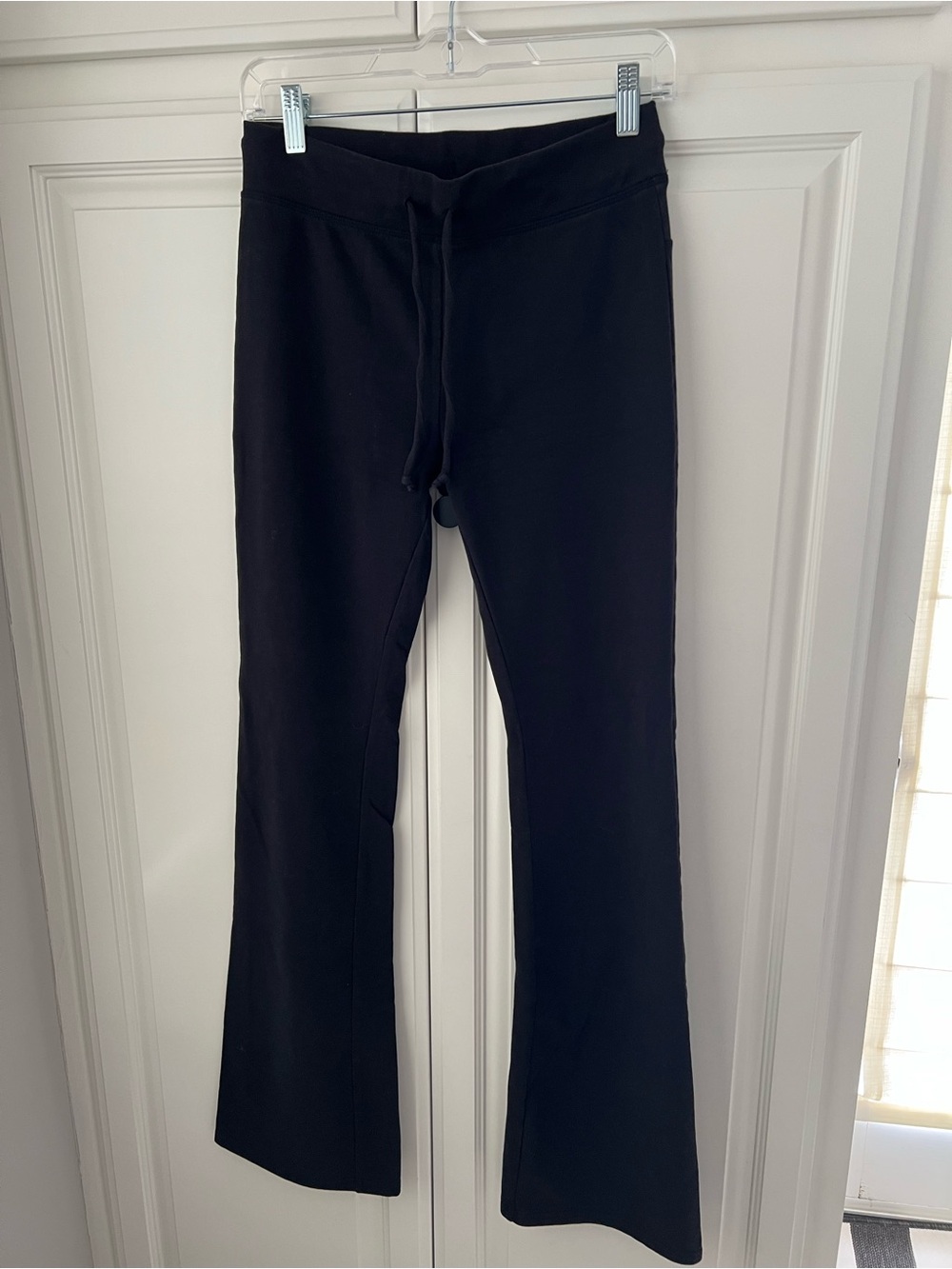 Alo Sway Bootcut Sweatpant- new - Picture 6 of 6